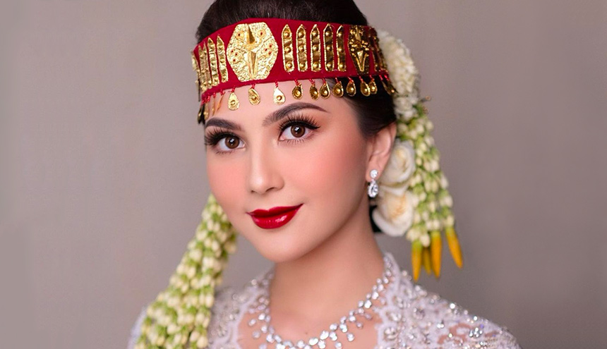 Tiru Makeup Wedding Jessica Mila Pakai Produk Lokal Ini!