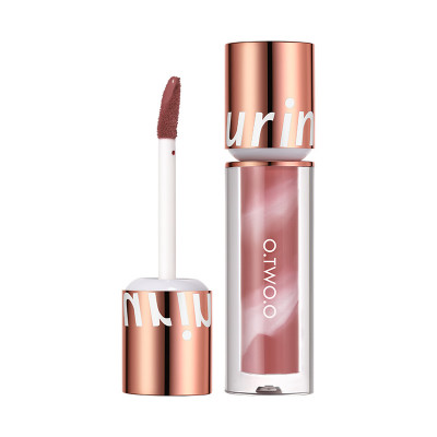 O.TWO.O Lolepop lipstick Transferproof